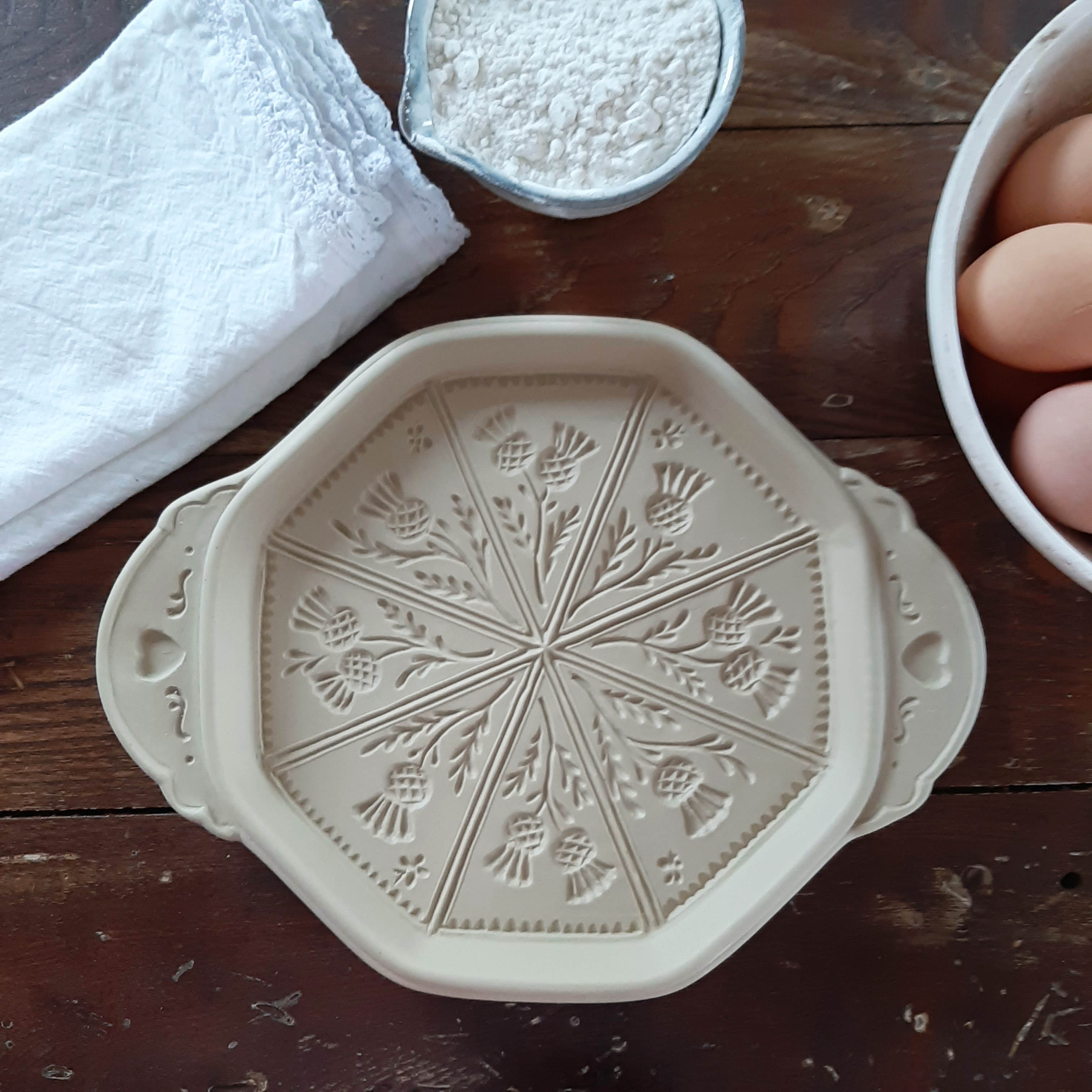 Stoneware Shortbread Pan